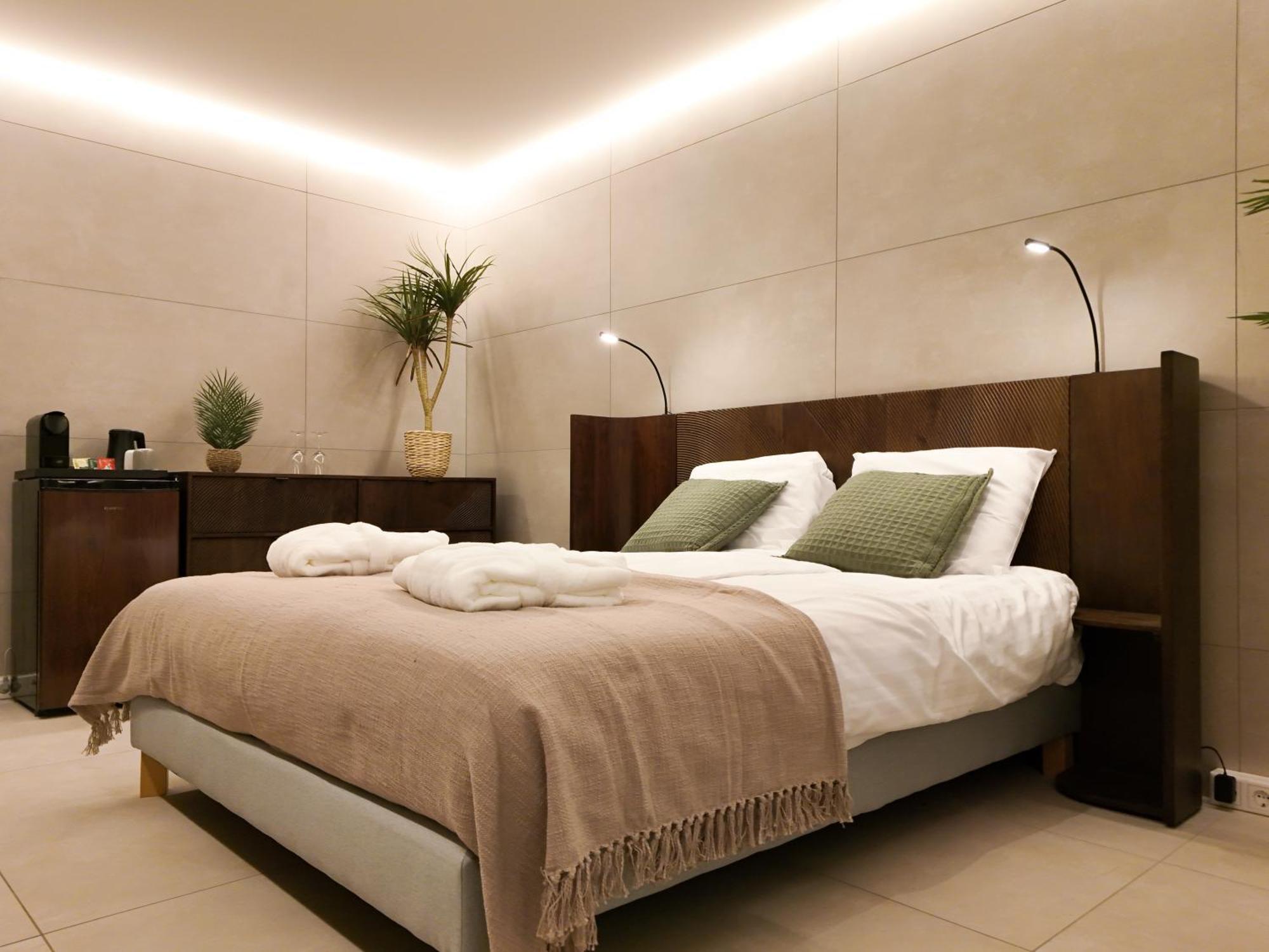 Hike & Bike Hotel Noordwolde  Extérieur photo